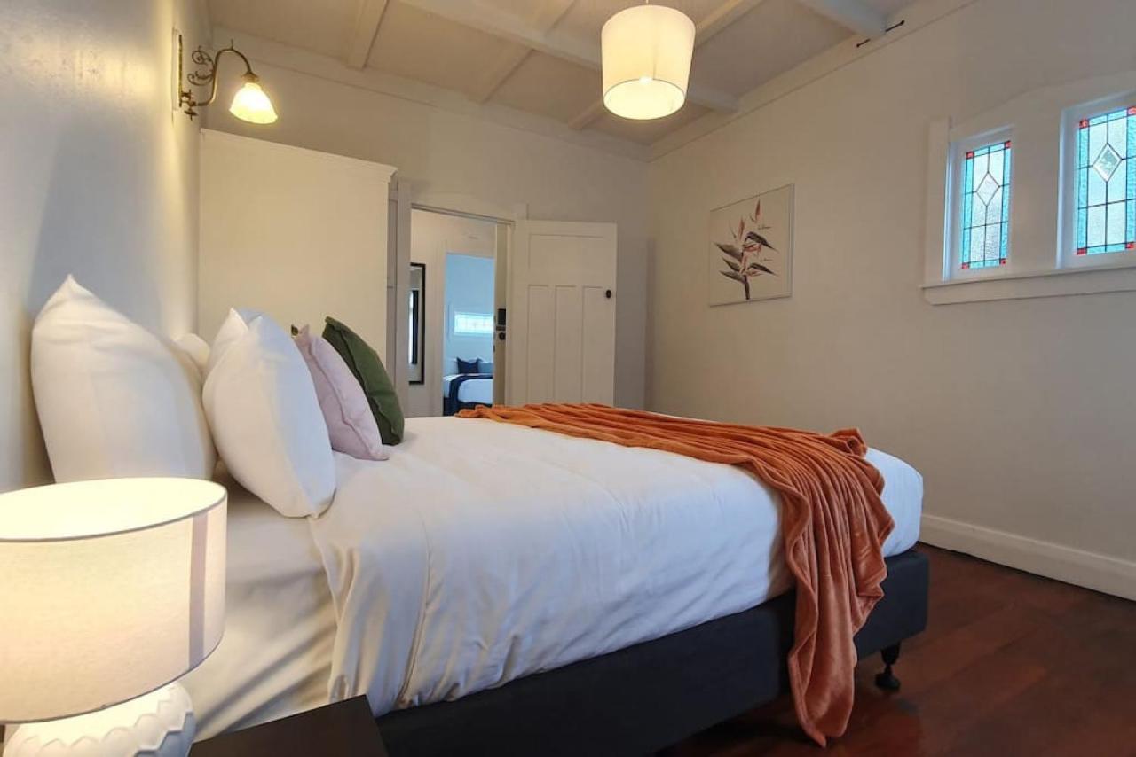 Bright And Modern Oasis In Kingsland Villa โอ๊คแลนด์ ภายนอก รูปภาพ