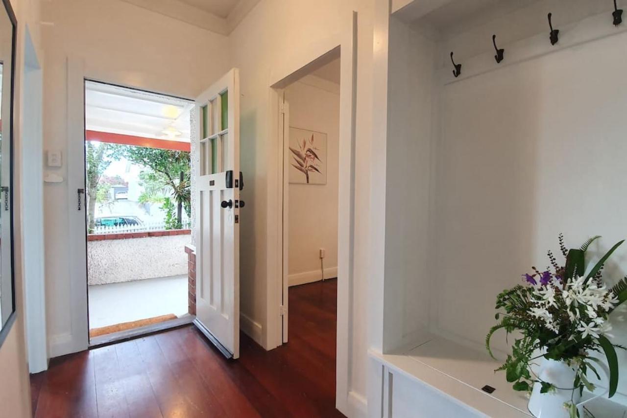 Bright And Modern Oasis In Kingsland Villa โอ๊คแลนด์ ภายนอก รูปภาพ